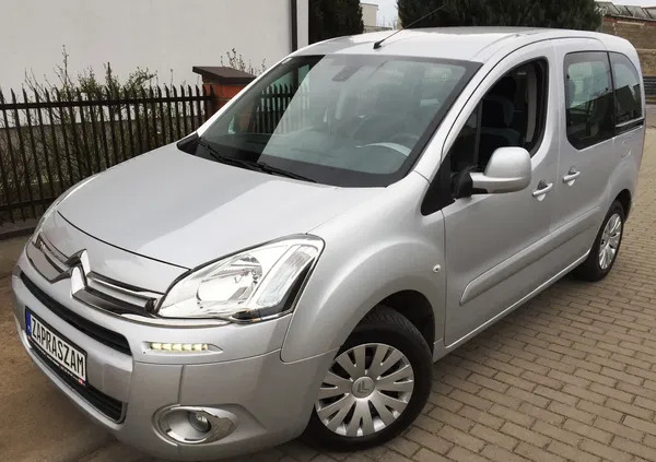 citroen Citroen Berlingo cena 33900 przebieg: 145000, rok produkcji 2015 z Gościno